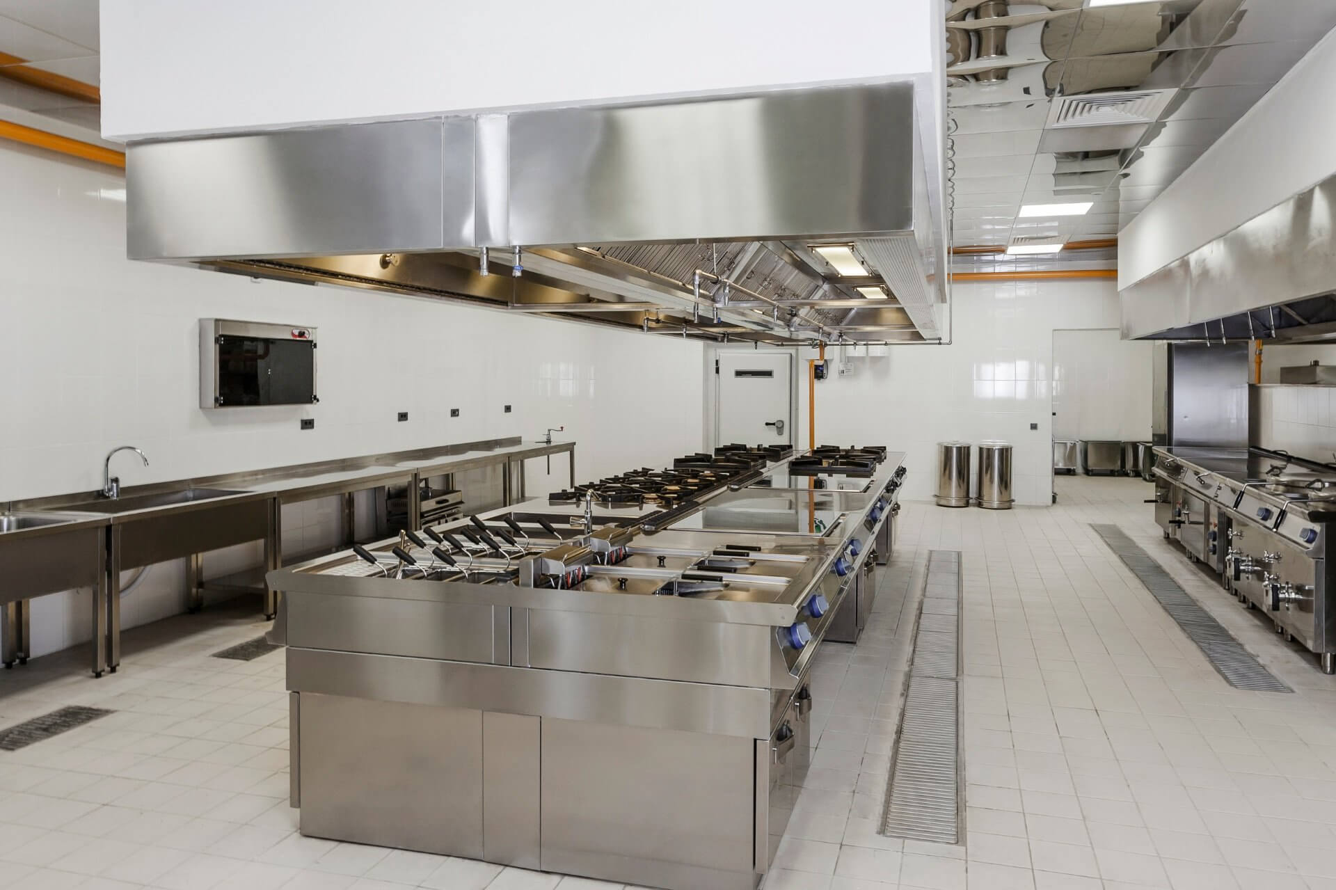 Custom Kitchen Renovation Services in Brampton